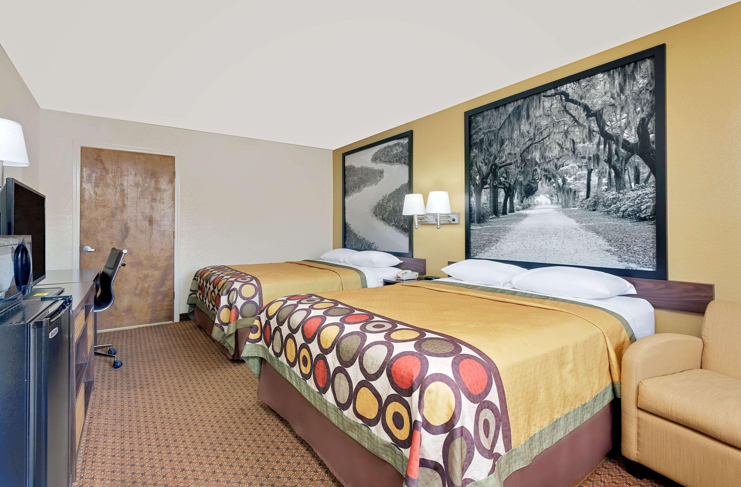 Hotel Super 8 By Wyndham Byron/South Macon Zewnętrze zdjęcie