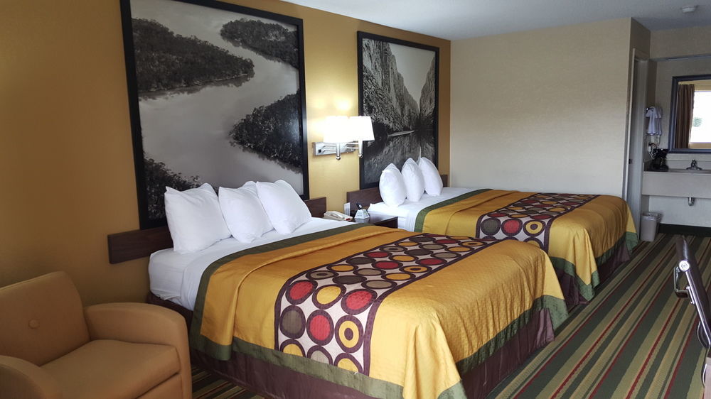 Hotel Super 8 By Wyndham Byron/South Macon Zewnętrze zdjęcie