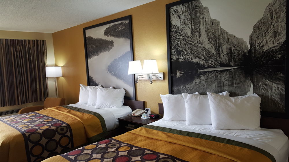 Hotel Super 8 By Wyndham Byron/South Macon Zewnętrze zdjęcie